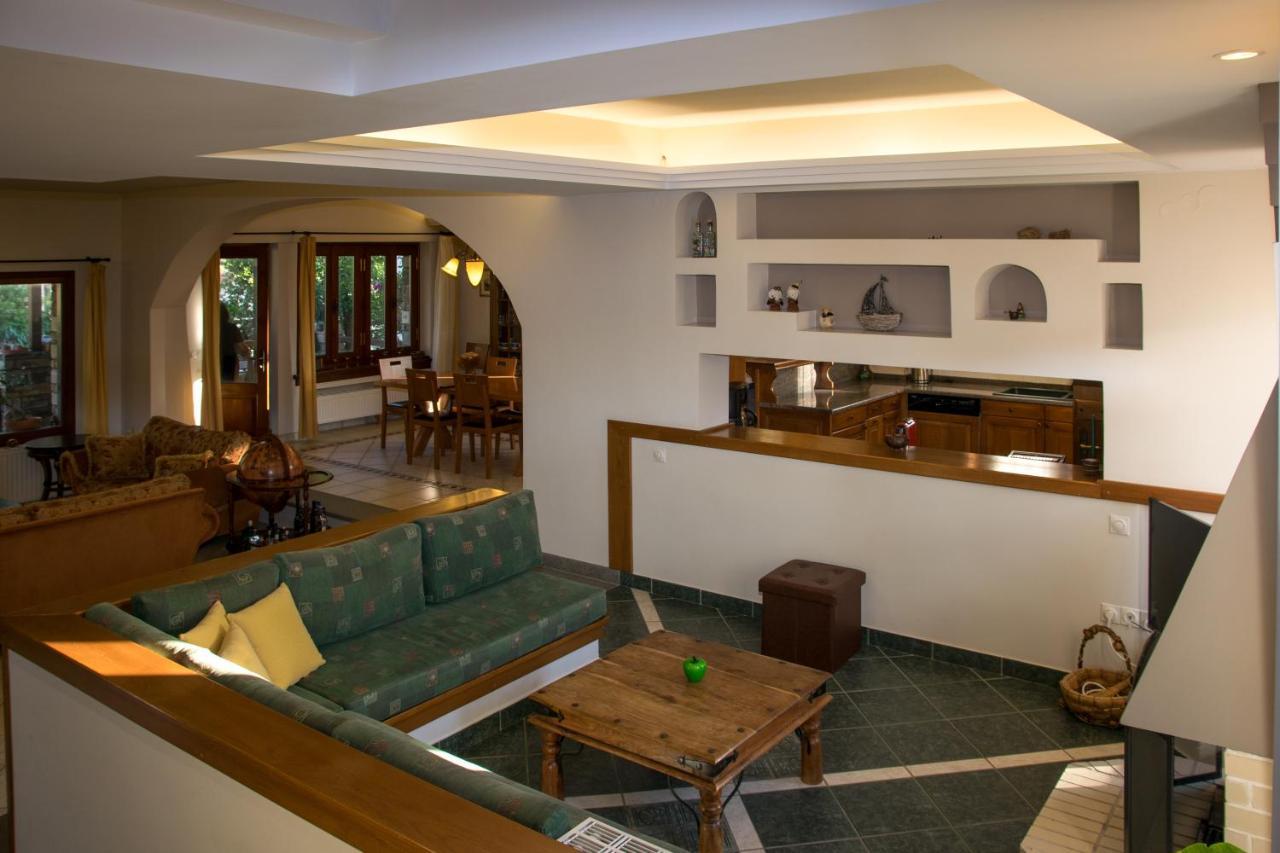 볼로스 Mountain Breeze Sanctuary 빌라 외부 사진